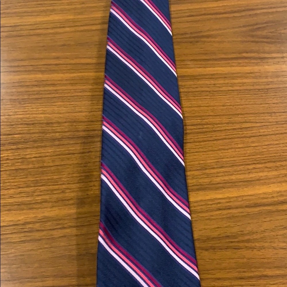 Faconnable silk tie